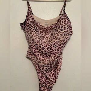 Summersalt pink leopard swimsuit 22
